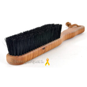 Kleiderbürste mit Stiel, geöltes Birnbaumholz, kräftige schwarze Borste