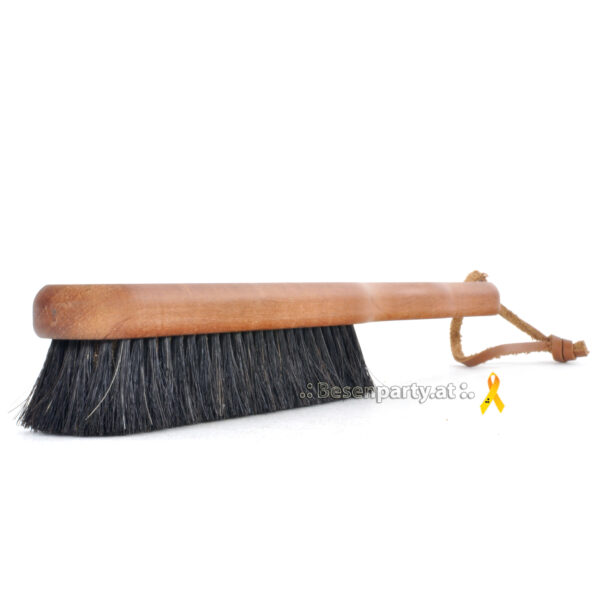 Kleiderbürste mit Stiel, Rosshaar, Bronzedraht, geöltes Birnbaumholz